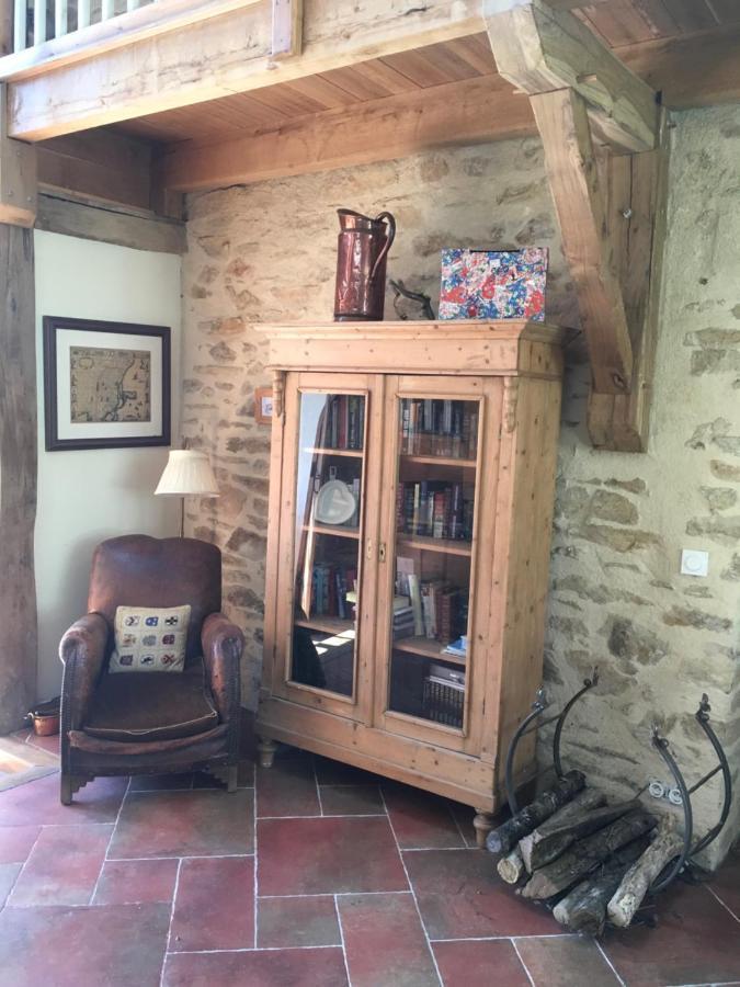 No 6 Bed and Breakfast Dournazac Exteriör bild